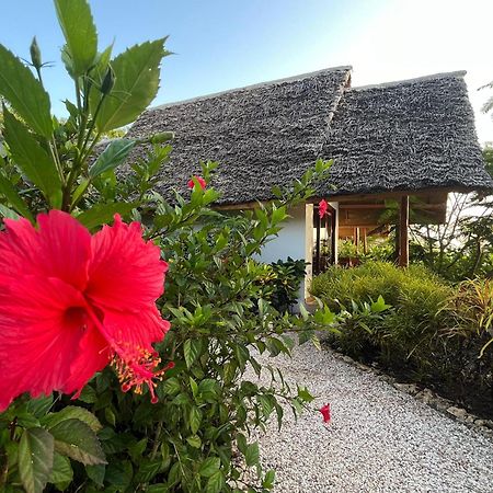 Hotel Kidoti Bay Exterior foto